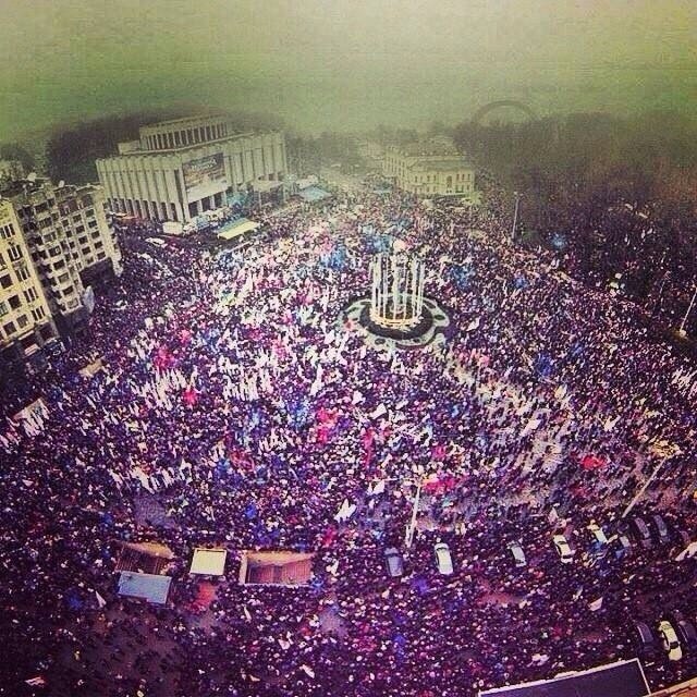 PROTESTE UCRAINA. Mişcarea NEAŞTEPTATĂ pe care a făcut-o în această noapte preşedintele Ianukovici