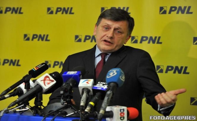 Antonescu: De două săptămâni premierul nu a agreat propunerea cu Iohannis, preferăm să ne retragem de la guvernare