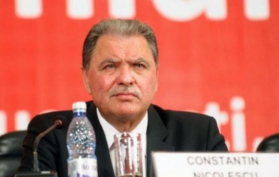 Constantin Nicolescu a fost revocat din funcţia de preşedinte al Consiliului Judeţean Argeş