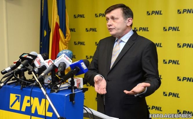 Antonescu: Tăriceanu are ceva ce ar putea fi calităţi pentru PSD, însă nu am niciun dubiu că nu-l va susţine la preşedinţie