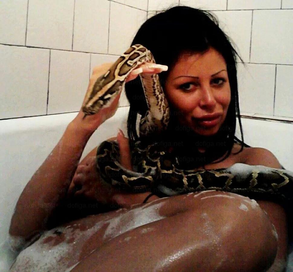 Li se spune "reginele siliconului". Cum arată fetele care nu mai au nicio expresie facială din cauza Botoxului 249042