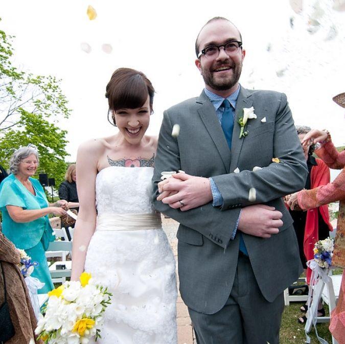 Nimeni din familia miresei n-a ştiut cum arată mirele, până în ziua nunţii. Iată ce surpriză de proporţii au avut 249060