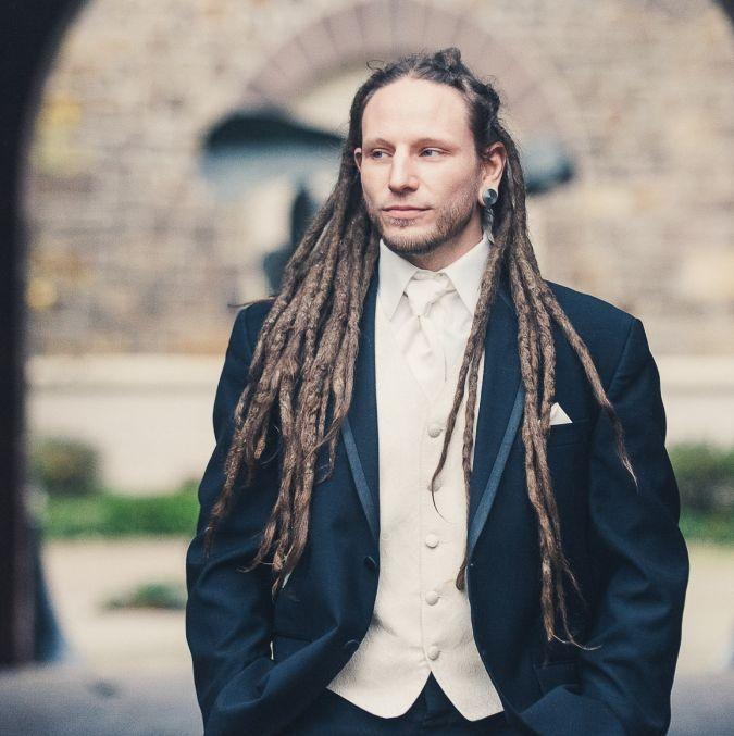 Nimeni din familia miresei n-a ştiut cum arată mirele, până în ziua nunţii. Iată ce surpriză de proporţii au avut 249065