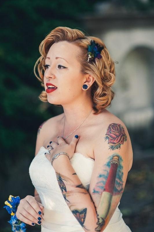 Nimeni din familia miresei n-a ştiut cum arată mirele, până în ziua nunţii. Iată ce surpriză de proporţii au avut 249066