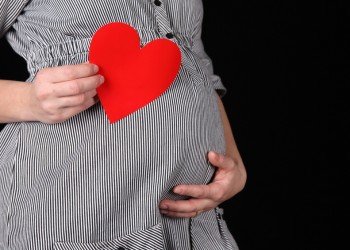 Anchetă la Timişoara! O gravidă în luna a noua a fost găsită MOARTĂ în locuinţă