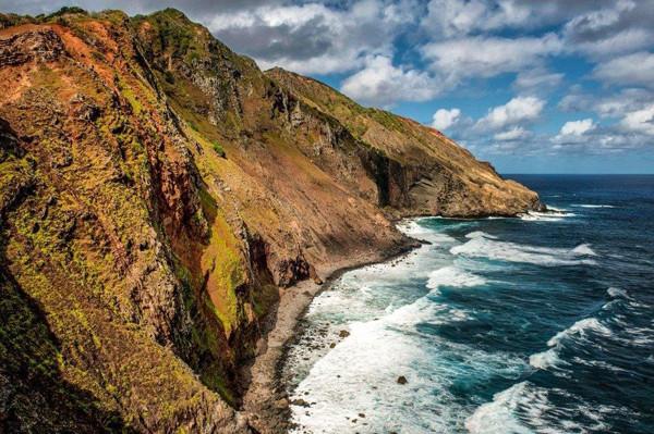 "Aşa arată Raiul pe Pământ". Insula din mijlocul lui "Nicăieri" pe care trăiesc 48 de oameni. "E o viaţă PERFECTĂ" 249286