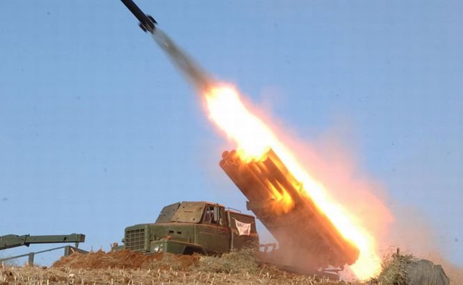 Coreea de Nord a lansat 4 rachete cu rază scurtă de acţiune