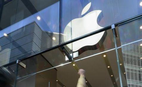 Apple îşi pregăteşte intrarea în industria auto