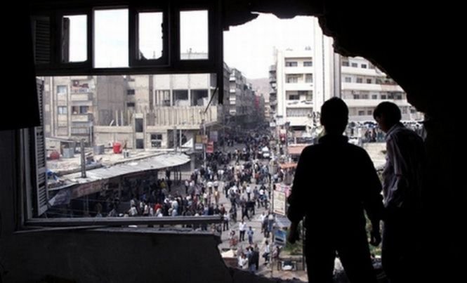 Experţi: Războiul din Siria ar putea dura alţi zece ani