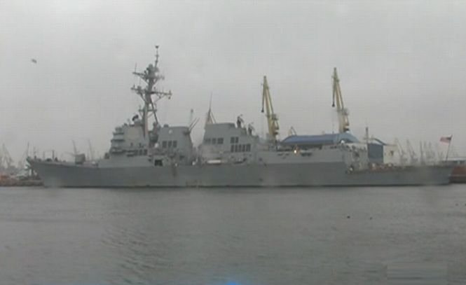 Distrugătorul american USS Truxton, în România. Oficialii americani spun că nava nu are legătură cu situaţia tensionată din Crimeea
