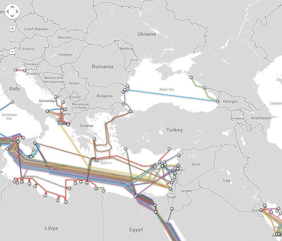 INEDIT: Harta reţelei de cabluri submarine care formează INTERNETUL de astăzi  250810