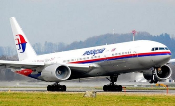 Oficialii au extins căutările în cazul avionului Boeing dispărut sâmbătă