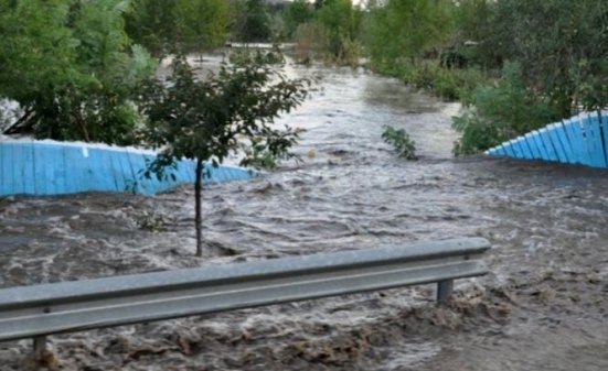 Ultimul bilanţ al inundaţiilor în Teleorman: 300 de gospodării şi 800 de hectare de teren afectate