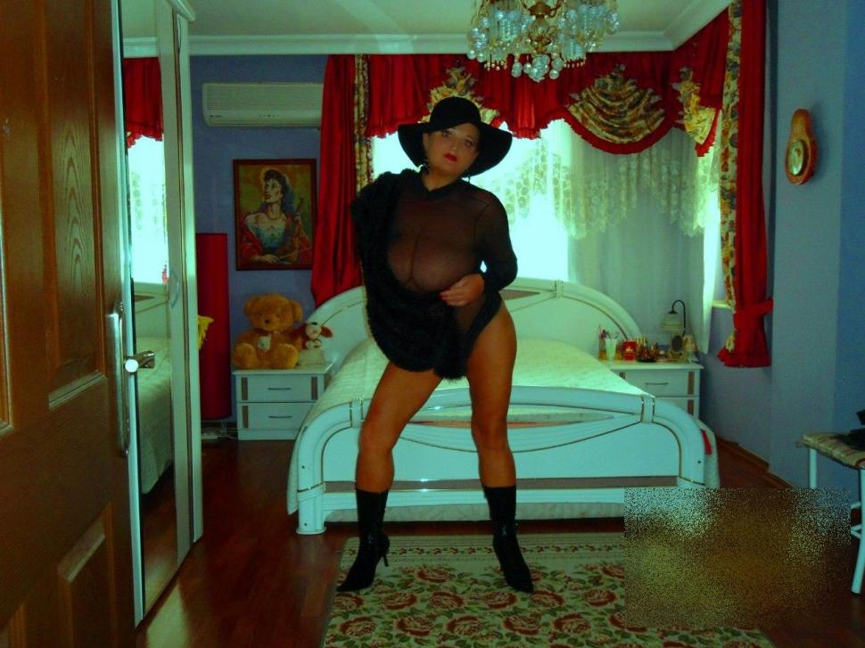 Ea este femeia care a dovedit că reţelele de socializare nu sunt numai pentru tineri. Strânge mii de like-uri la fiecare poză 251380