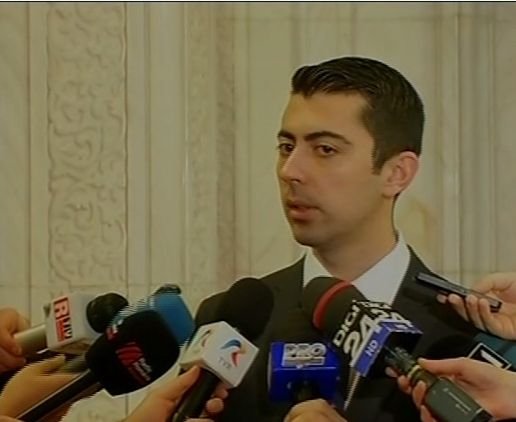 Sechestrul pe conturile deputatului Vlad Cosma a fost ridicat