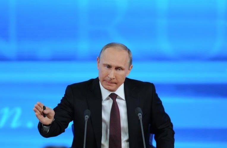 ANALIZĂ AFP: Vladimir Putin îşi impune punctul de vedere dar angajează Rusia pe o cale îngustă