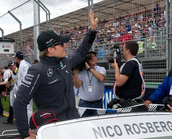 Nico Rosberg a câştigat MP al Australiei
