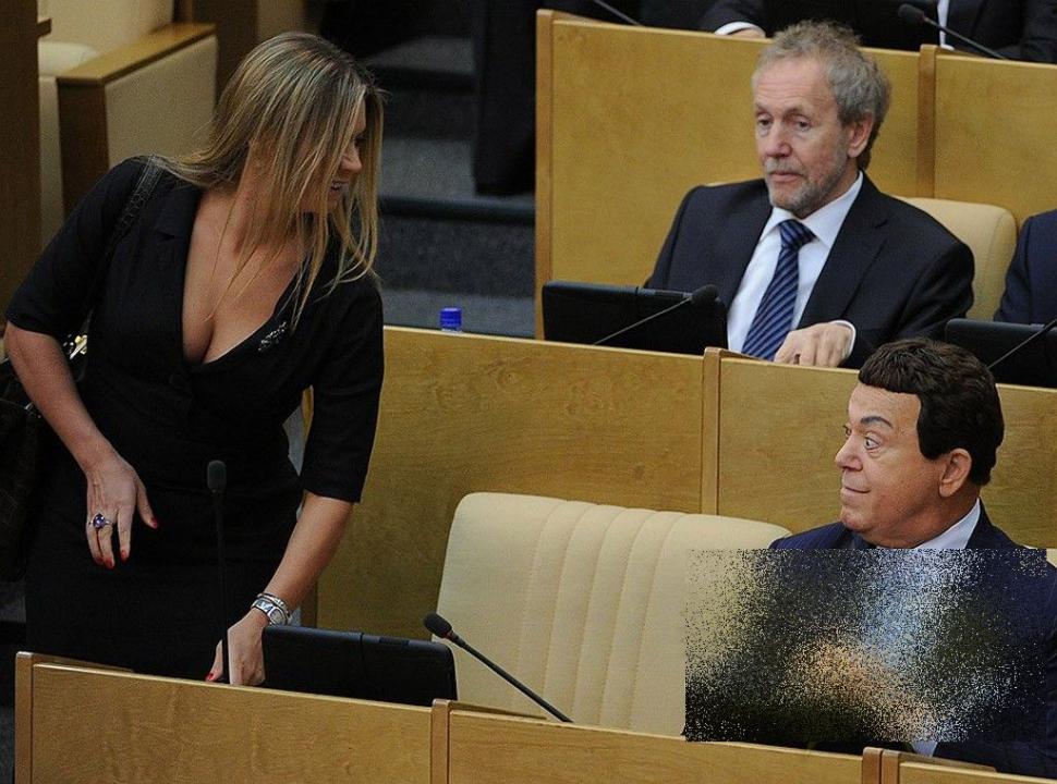 Ce fac PARLAMENTARII când cred că nimeni nu îi vede. "Aşa sunt votate legile la noi" 251835