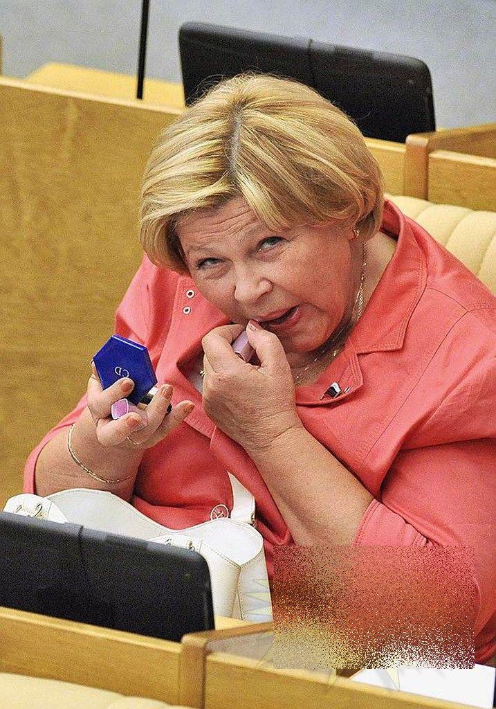 Ce fac PARLAMENTARII când cred că nimeni nu îi vede. "Aşa sunt votate legile la noi" 251842