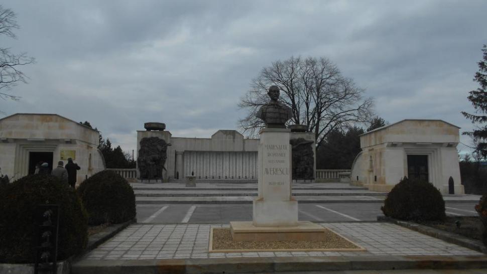 (P) Regio reface Drumul de glorie al Armatei Române în Primul Război Mondial 251251