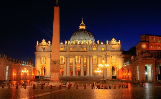 Droguri ascunse în prezervative cu destinaţia Vatican