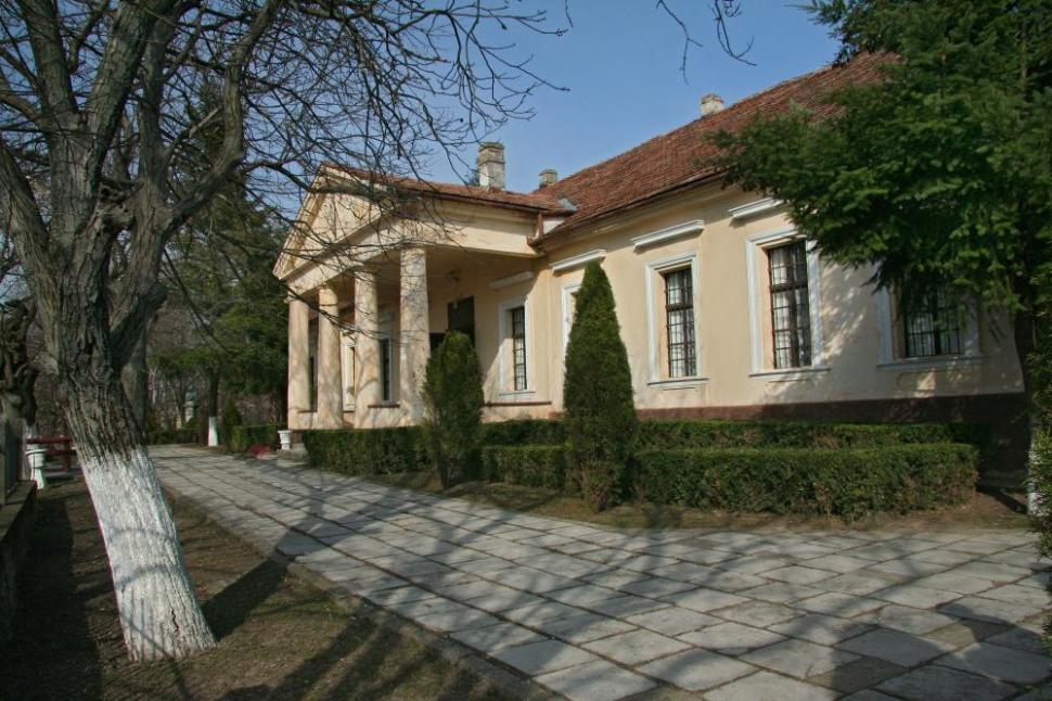 (P) Pe Drumul Vinului arădean 252628