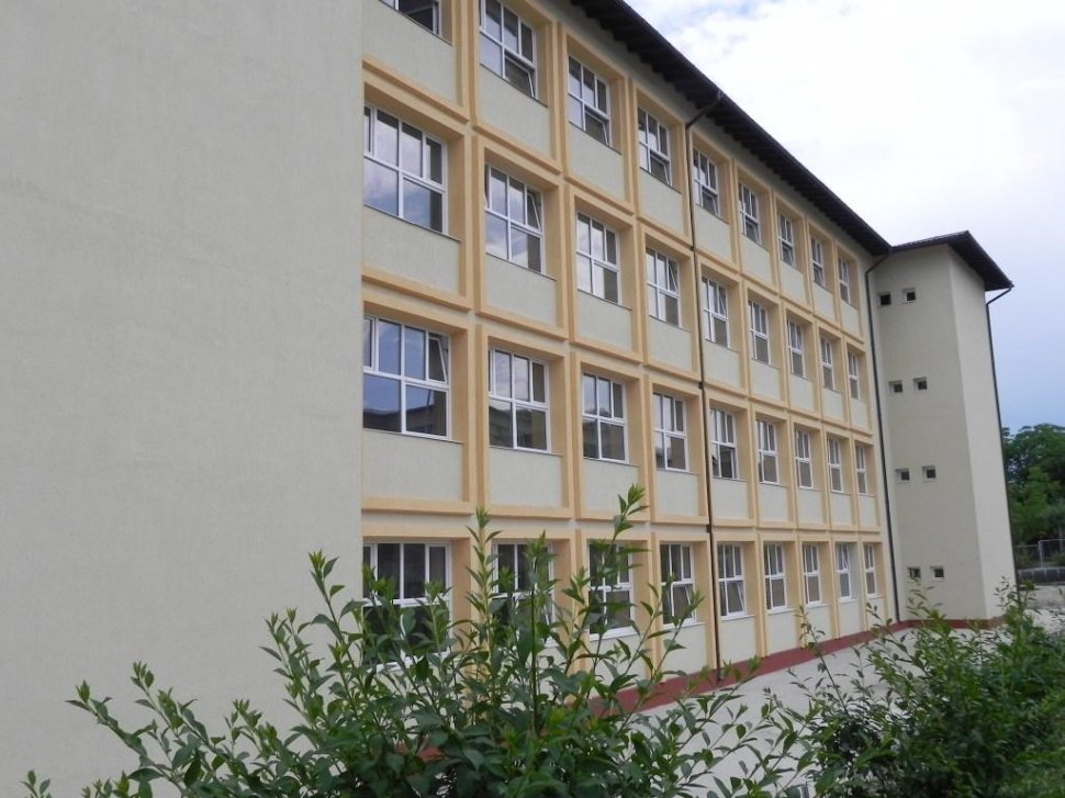 (P) Școala Gimnazială „Mihai Eminescu” din Zalău - o școală de viitor sub egida Regio