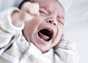 Anxietatea de separare la bebeluşul tău: cum te descurci cu ea?