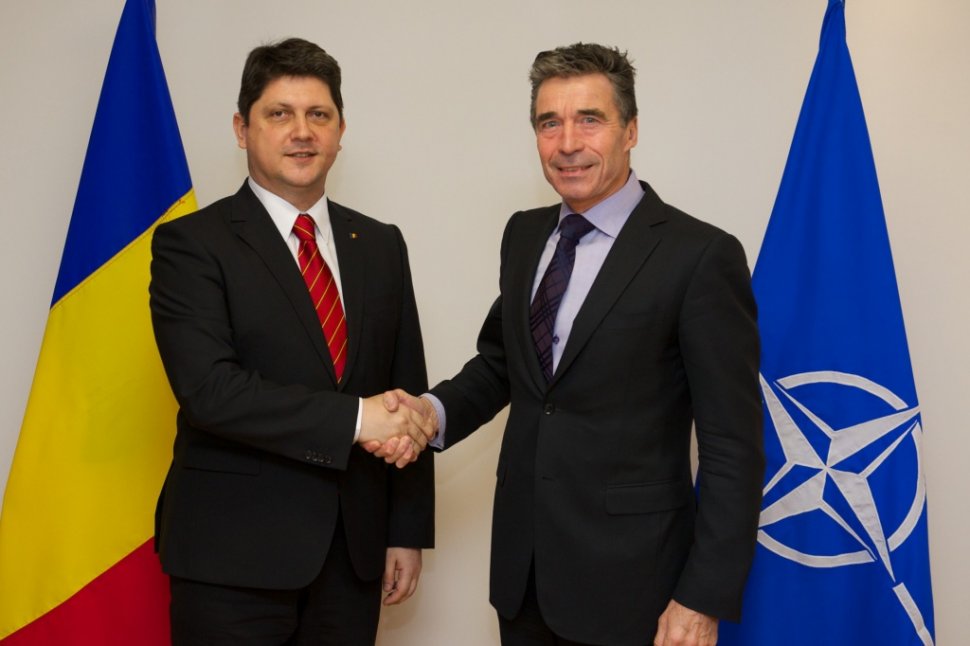 Împlinirea a 10 ani de la aderarea României la NATO a fost marcată şi la Bruxelles