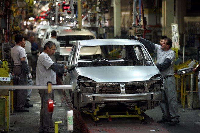 România a DEPĂŞIT China şi este pe primul loc în LUME la creşterea producţiei de maşini