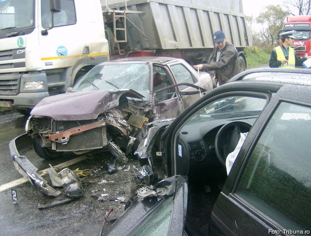 România, campioană la numărul de decese cauzate de accidente rutiere. Lipsa infrastructurii şi gradul redus de civilizaţie al şoferilor îşi spun cuvântul
