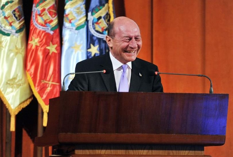 Ediţie specială: Zece întrebări incomode pentru Traian Băsescu