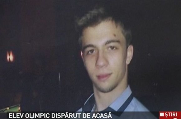 Elev olimpic la informatică, dat dispărut de 3 zile. Poliţiştii îl caută acum în toată ţara
