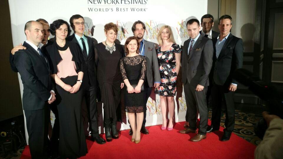 Carmen Avram: "Antena 3 a fost o mică vedetă, toată lumea a îndrăgit echipa Antenei 3". Vezi FOTO de la Gala Premiilor New York Festivals 254971