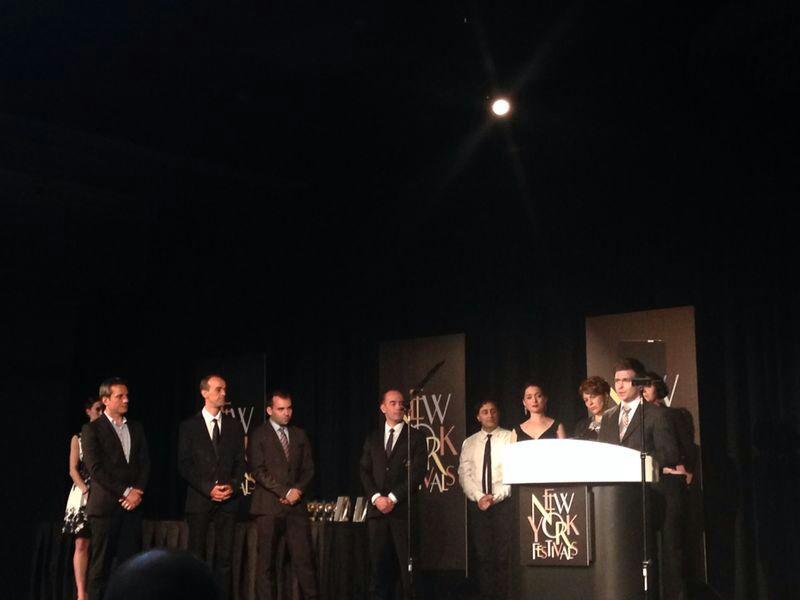 Carmen Avram: "Antena 3 a fost o mică vedetă, toată lumea a îndrăgit echipa Antenei 3". Vezi FOTO de la Gala Premiilor New York Festivals 254974