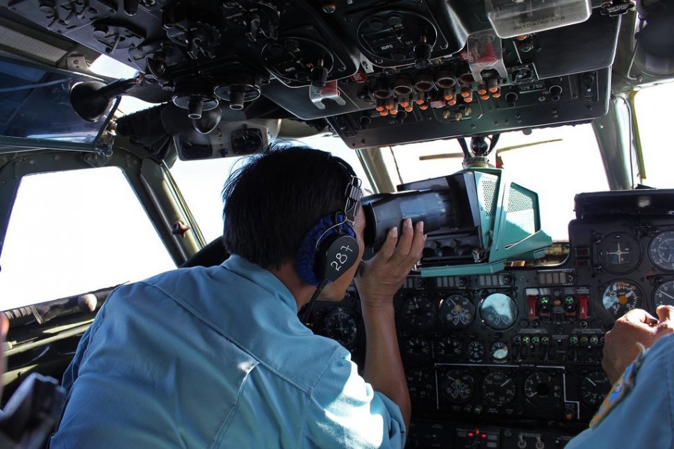 Australienii au anunţat că au văzut o &quot;peliculă de carburant&quot; în zona în care a dispărut MH370