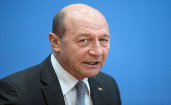Ce spune Băsescu despre acuzaţiile de şantaj, ameninţare şi spălare de bani lansate de Ponta