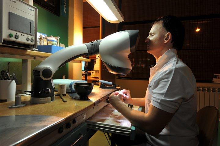 (P) Degu Dentis, Timişoara - numărul 1 în tehnică dentară, prin Regio 255311