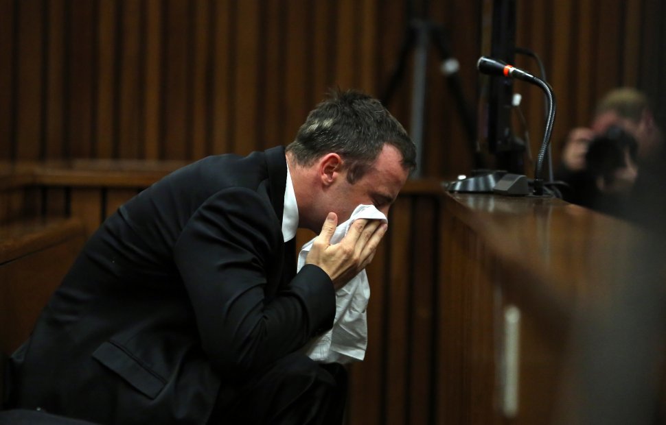 Examinarea lui Oscar Pistorius, în procesul în care este acuzat de crimă, a luat sfârşit după mai multe zile de audieri