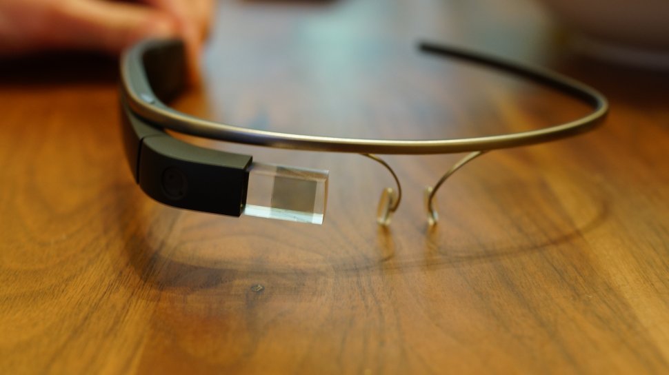 Ochelarii inteligenţi de la Google au fost bine primiţi de publicul larg
