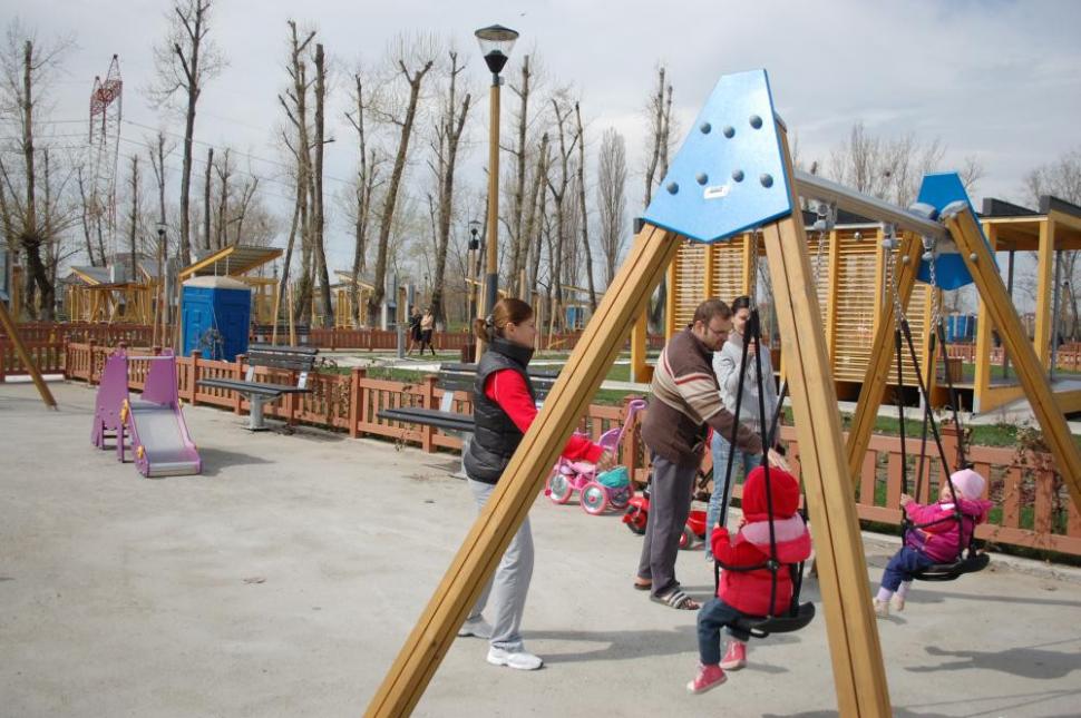 (P) Cu ajutorul programului Regio, oraşul Bragadiru este mai sigur, mai curat, mai frumos 255336