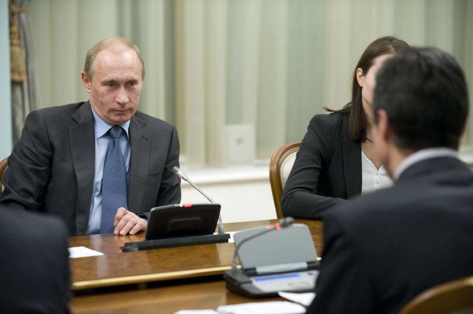 Putin îl acuză pe secretarul general al NATO că a înregistrat o conversaţie privată