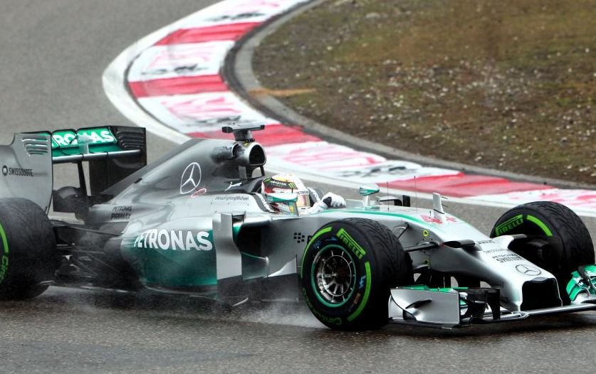 O nouă dublă pentru echipa F1 Mercedes în Marele Premiu al Chinei