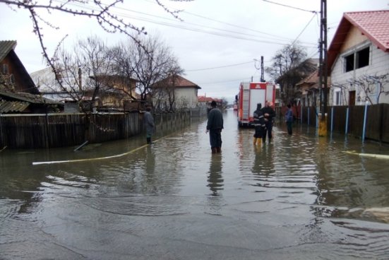 Comandament de urgență la Ministerul de Interne! Victor Ponta și-a anunțat vizita în Teleorman, județul cel mai afectat de inundații