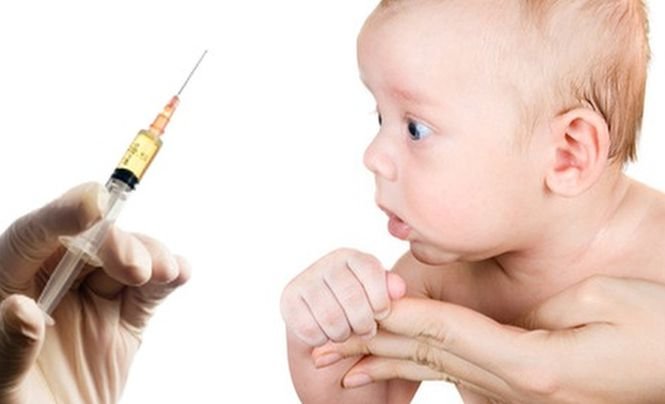 Lista bolilor care pot fi evitate cu un vaccin. România, sub pragul de siguranţă recomandat de OMS
