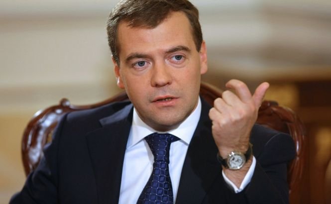 Medvedev: &quot;Ajutorul nostru dat Ucrainei depăşeşte 250 de miliarde de dolari&quot;