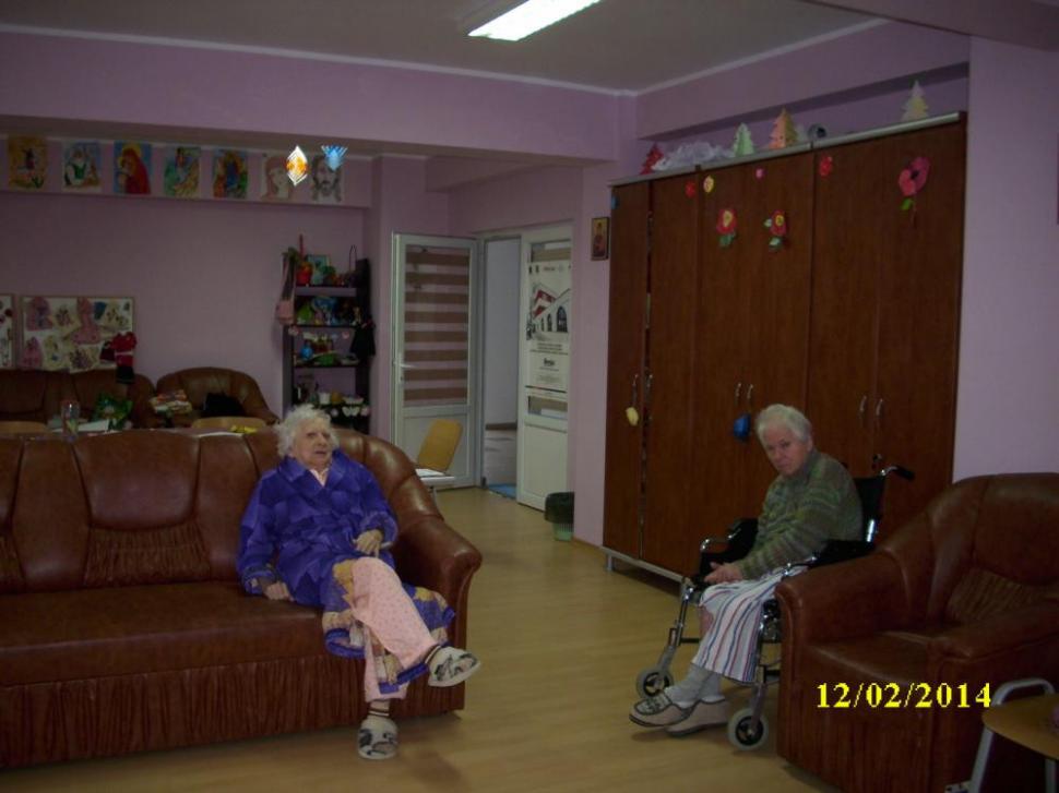 (P) Regio oferă sprijin persoanelor vârstnice din Galați 255363