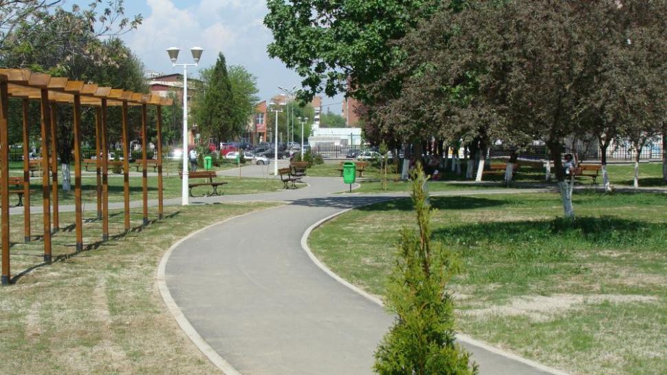 (P) Regio reface străzile, parcul Tineretului şi supravegherea video din municipiul Hunedoara 255374