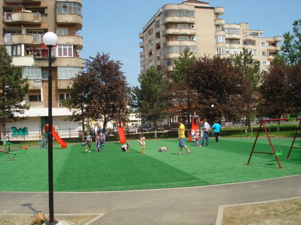 (P) Regio reface străzile, parcul Tineretului şi supravegherea video din municipiul Hunedoara 255377