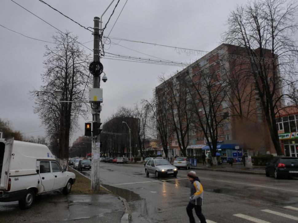 (P) Regio reface străzile, parcul Tineretului şi supravegherea video din municipiul Hunedoara 255382